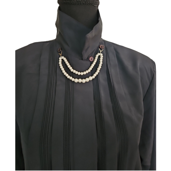 Christie & Jill Vintage Button Down With Faux Pearl Collar Attachment size 8 - Picture 6 of 10
